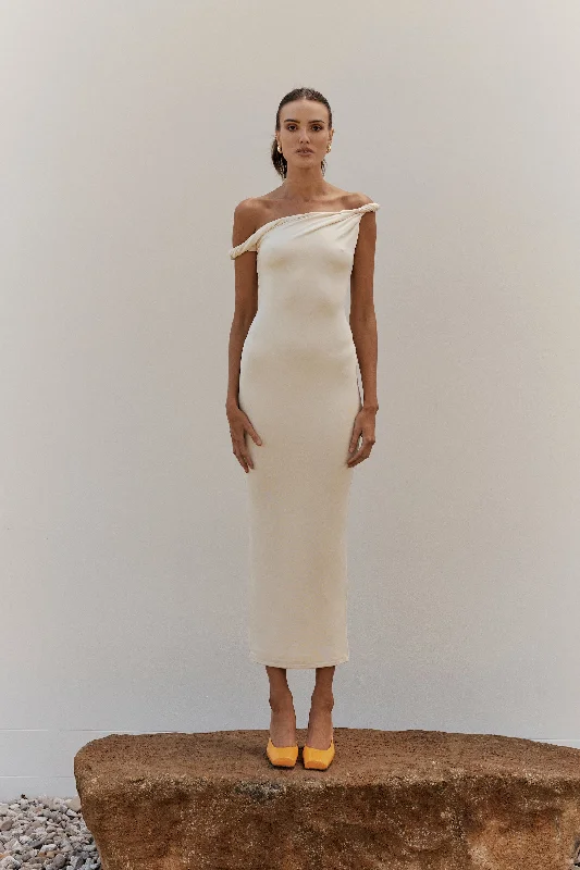 The Long Poppy Dress Cream