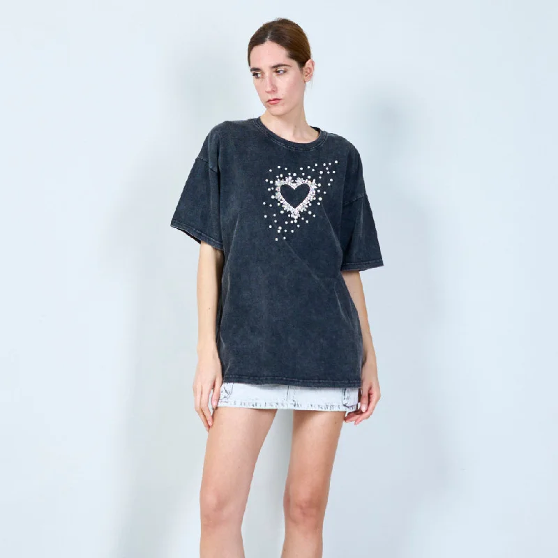 Edgy t-shirt with embellished heart design wholesale