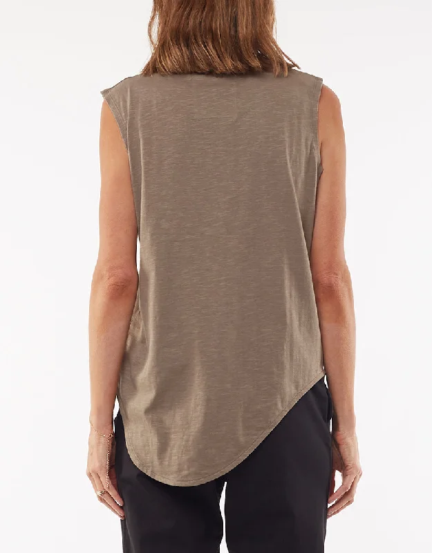 Foxwood - Freycinet Tank - Khaki