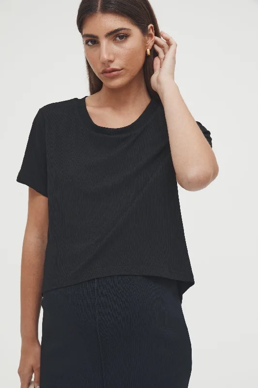 Avenue Nursing Tee (Black)