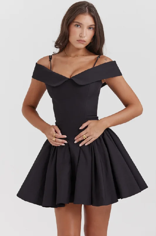 Elida Black Mini Dress Best mini dresses for casual wear